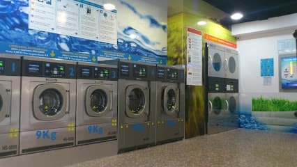 Bugaderia Autoservei Lavandería Autoservicio H₂O Hospitalet Collblanc