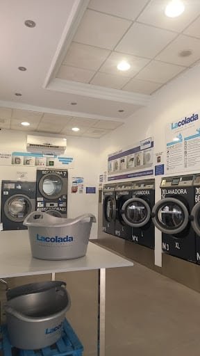 Lavandería Autoservicio La Colada