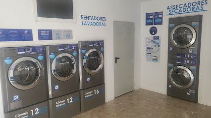 Lavandería Autoservicio Open Wash Santa Coloma