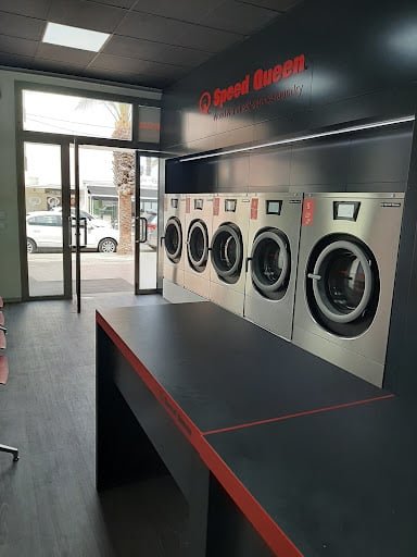 Lavandería Autoservicio Speedqueen