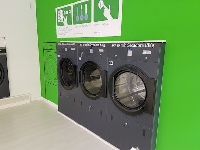 Lavandería Lavoplus Cascajos